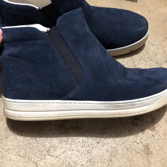 Prada sneaker - Picture 2 of 3